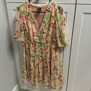 Taylor Women's Dress Floral Short Puff Sleeve Tiered Lined Half Button Size 12